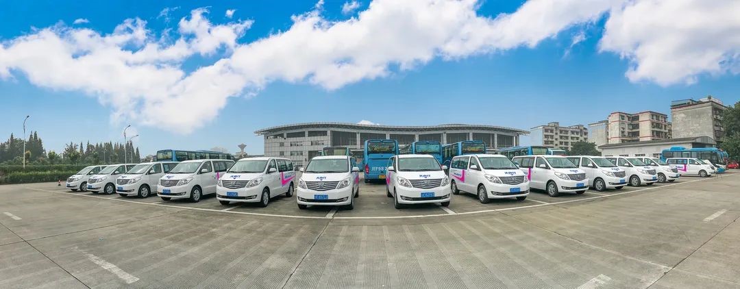 砥砺前行创佳绩，乘势而上再启程：天府行用户数破两百万！