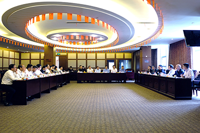 苏汽集团、常运集团、黔运集团到海搏论坛运业集团调查互换