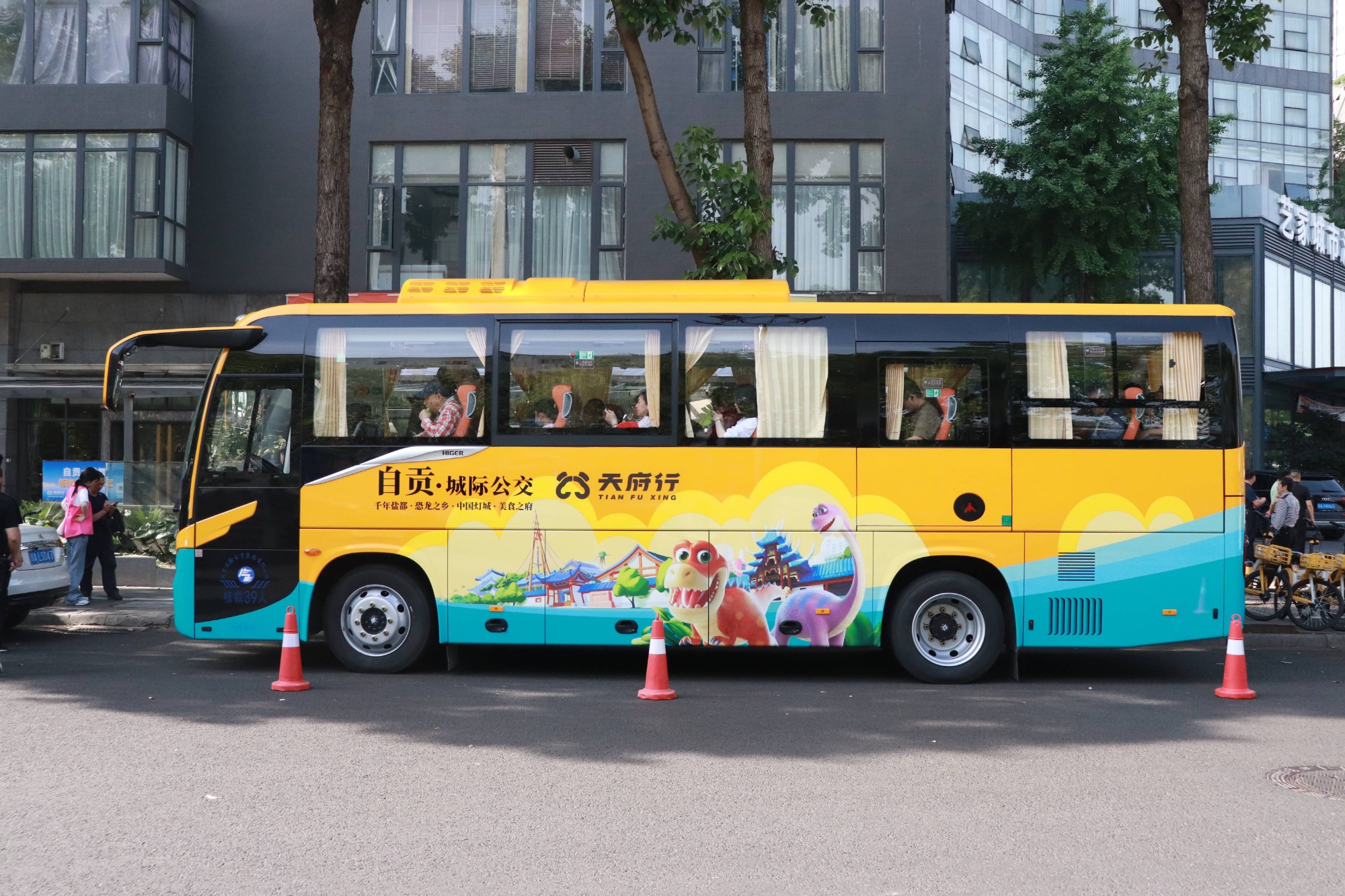 一线观摩取真经，转型攻坚谋破局