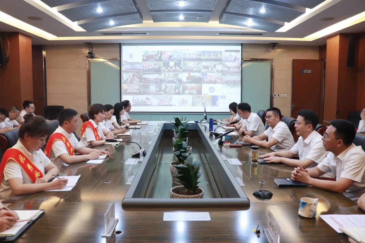 海搏论坛运业组织召开庆祝中国共产党成立104周年暨“七一”赞美大会