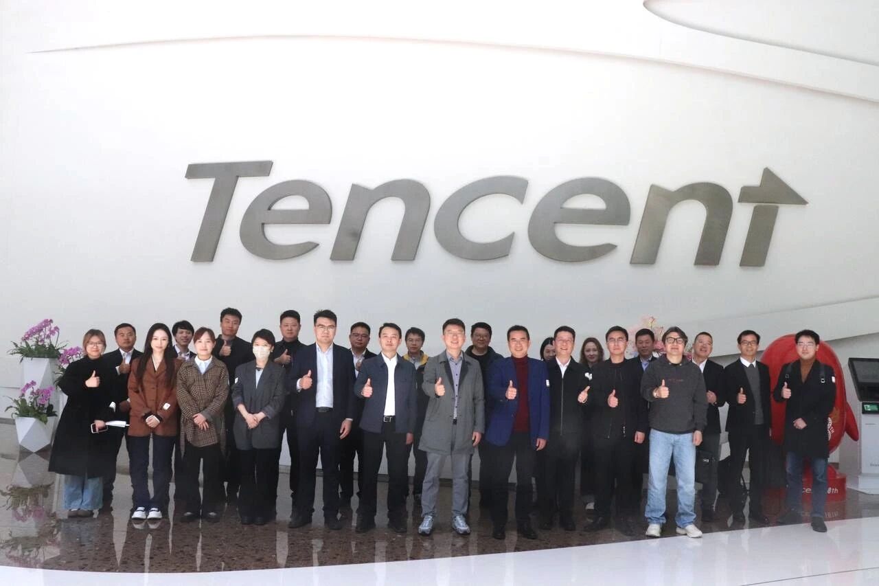 海搏论坛运业与腾讯云签署数字化合作和谈，同谋科技出行蓝图